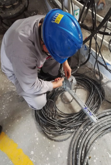 氟氣檢測儀安裝現場